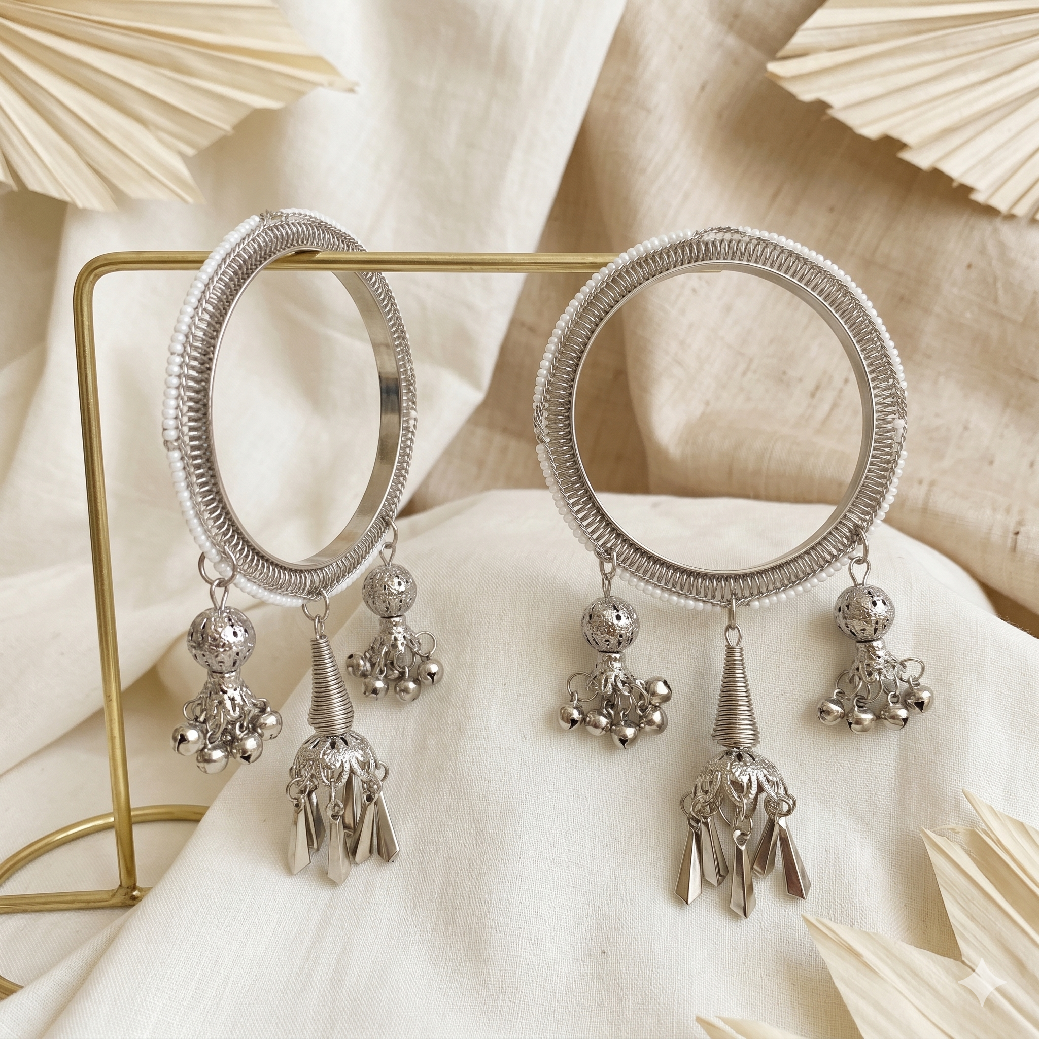 Silver Charm Stack