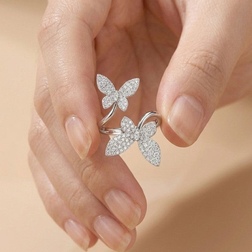 Silver Flutter Muse